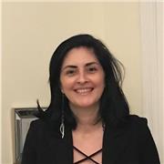 Professora de inglês, vivência de anos no exterior